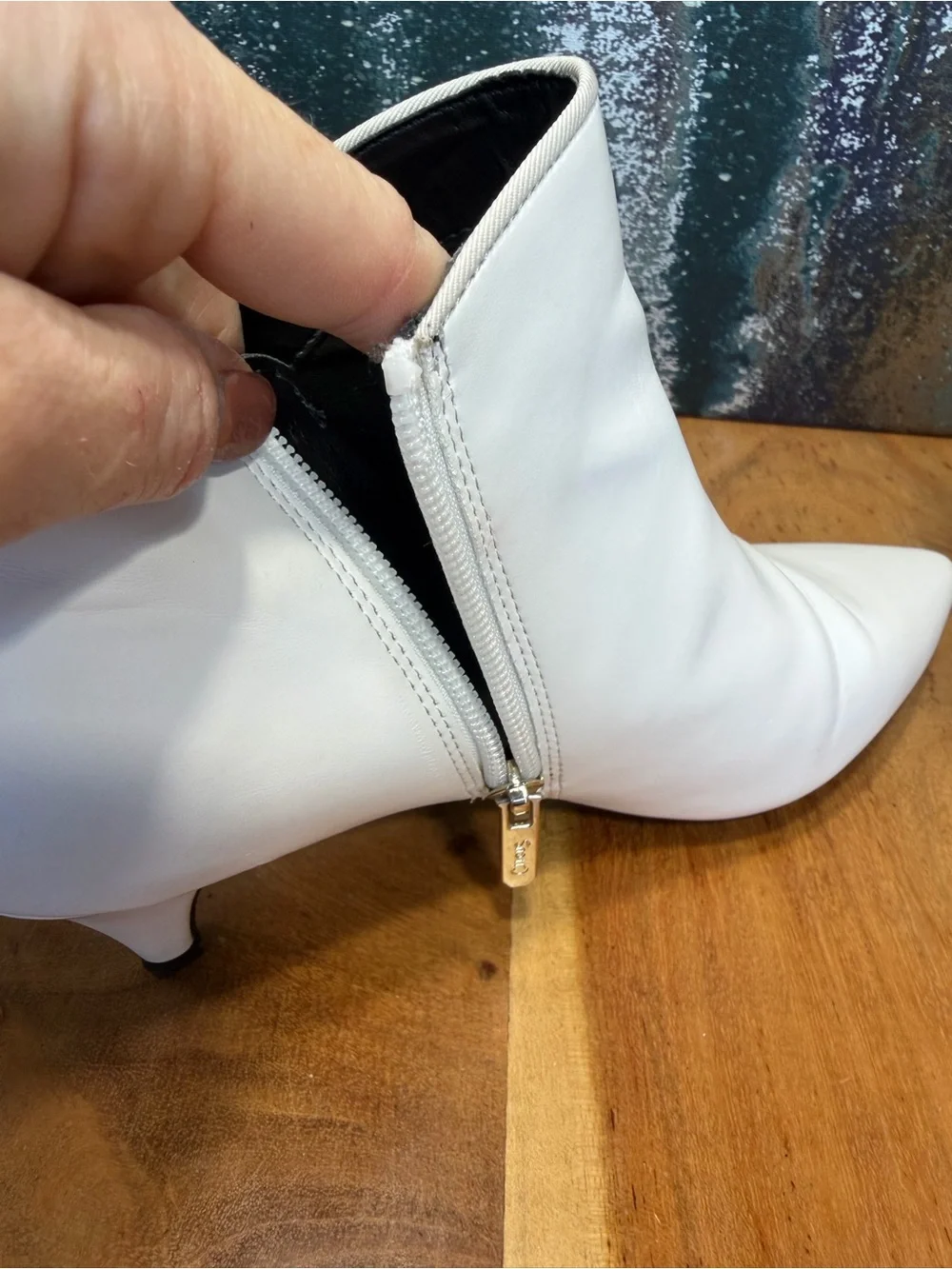 Sam Edelman Circus Classic Kirby White Kitten Heel Ankle Boots 8